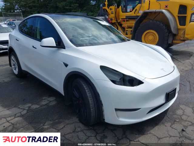 Tesla Model Y 2023 Tesla Model Y 2023