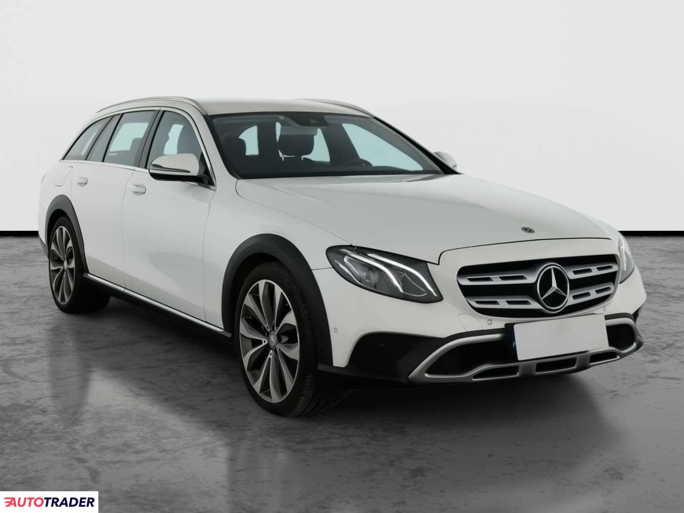 Mercedes E-klasa 2017 2.0 191 KM