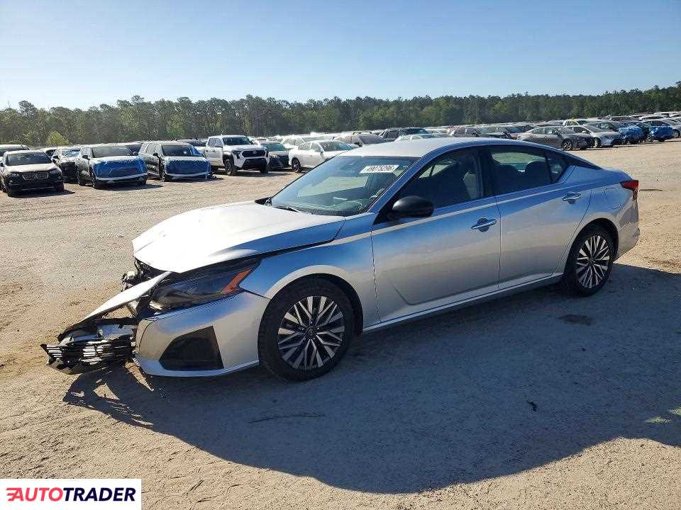 Nissan Altima 2024 2