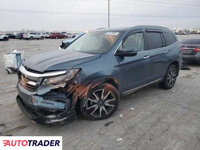 Honda Pilot 3.0 benzyna 2019r. (LEBANON)