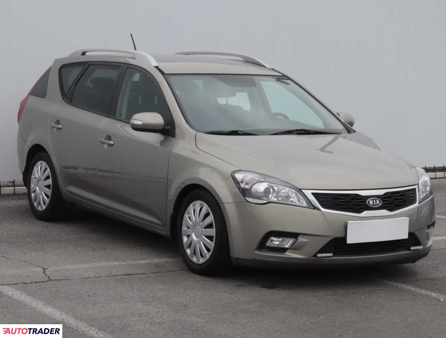 Kia Ceed 2010 1.6 113 KM