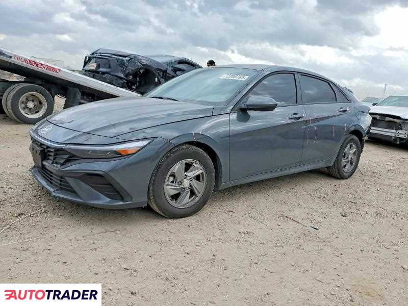 Hyundai Elantra 2025 2