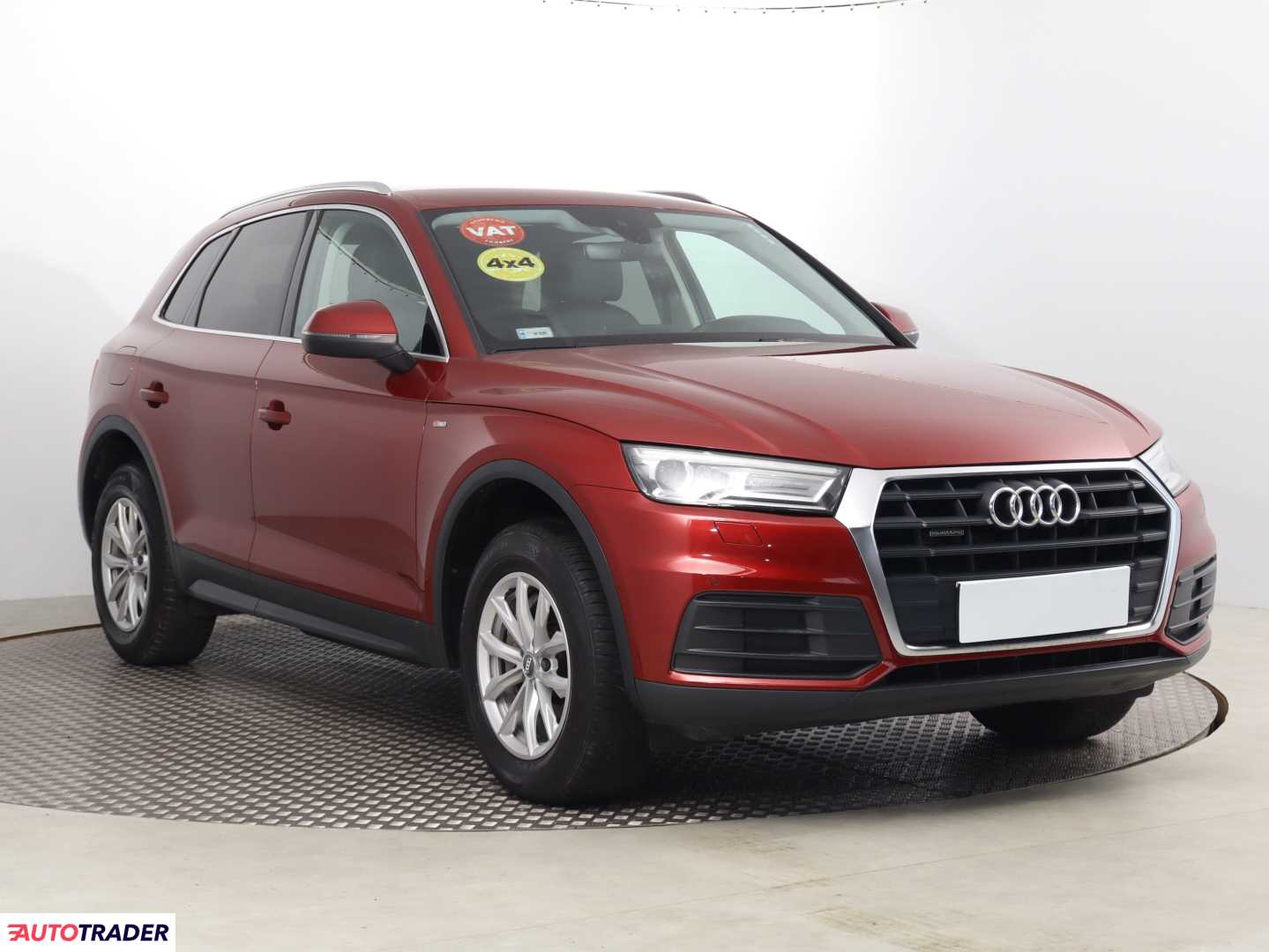 Audi Q5 2018 2.0 160 KM Audi Q5 2018 2.0 160 KM