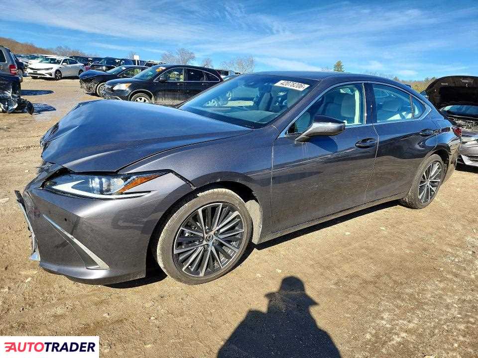 Lexus ES 2024 3