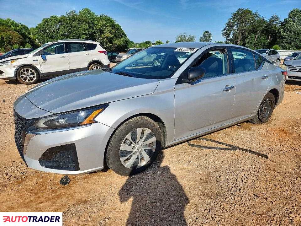 Nissan Altima 2024 2