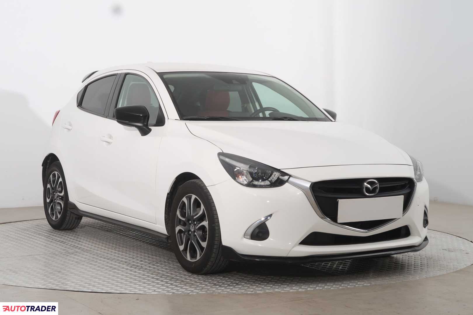 Mazda 2 2017 1.5 88 KM