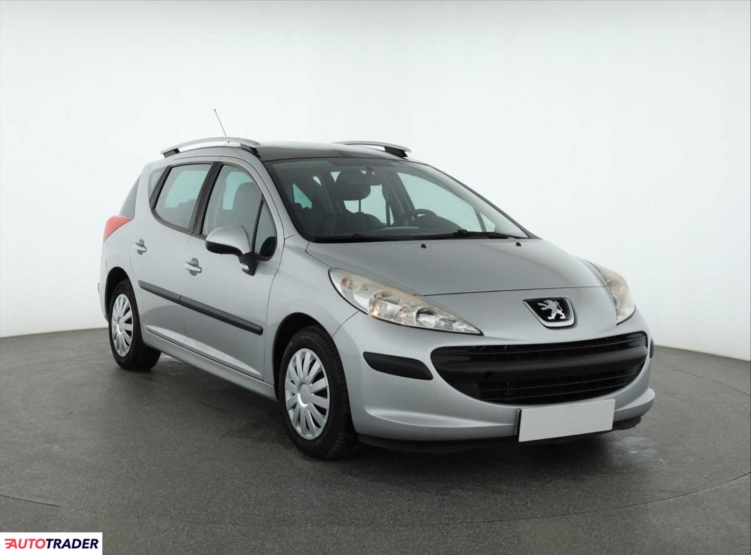 Peugeot 207 2008 1.4 93 KM