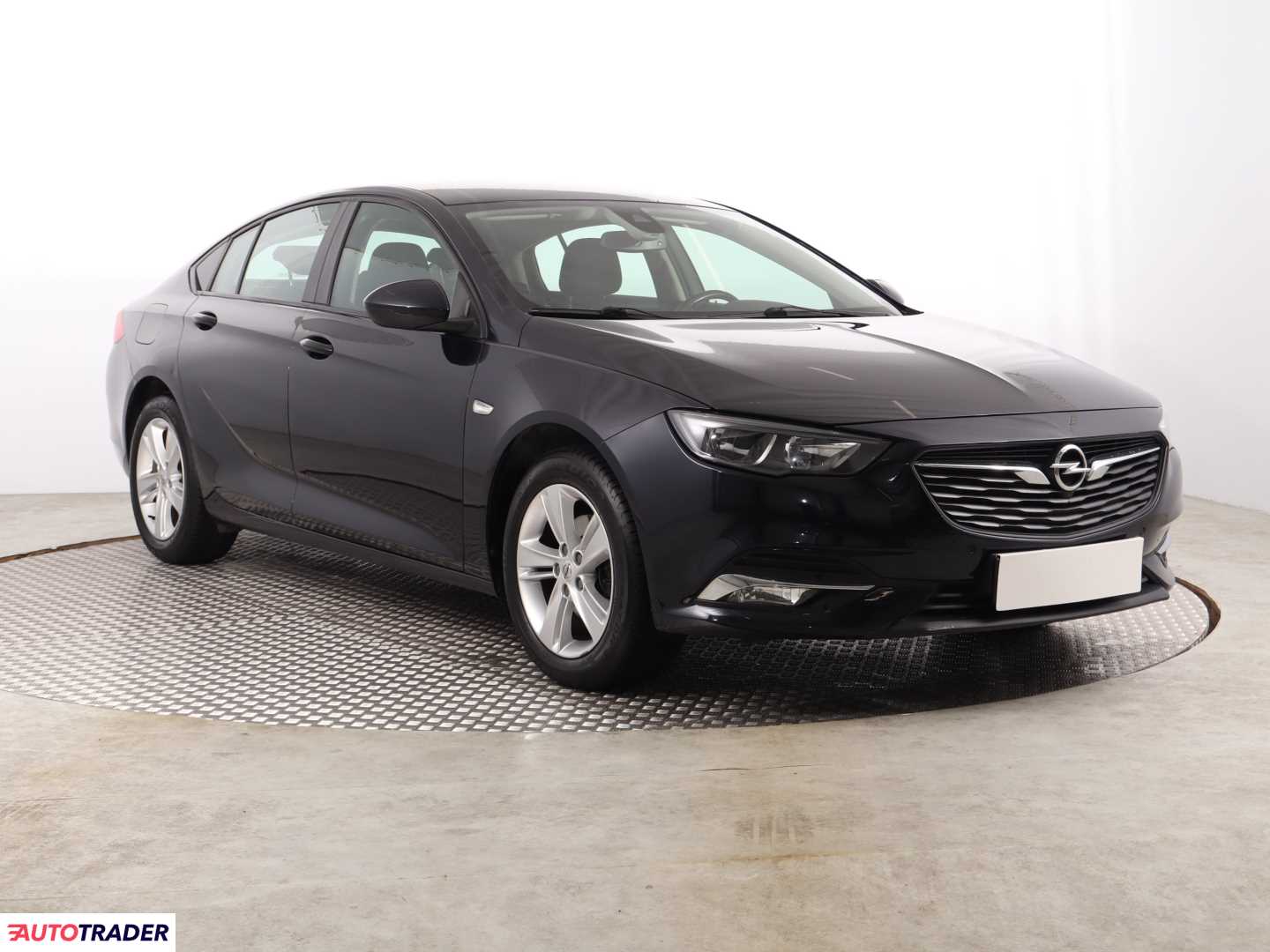 Opel Insignia 2019 1.5 162 KM