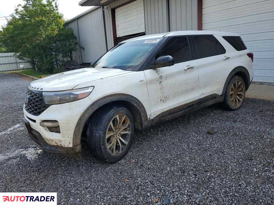 Ford Explorer 2022 2