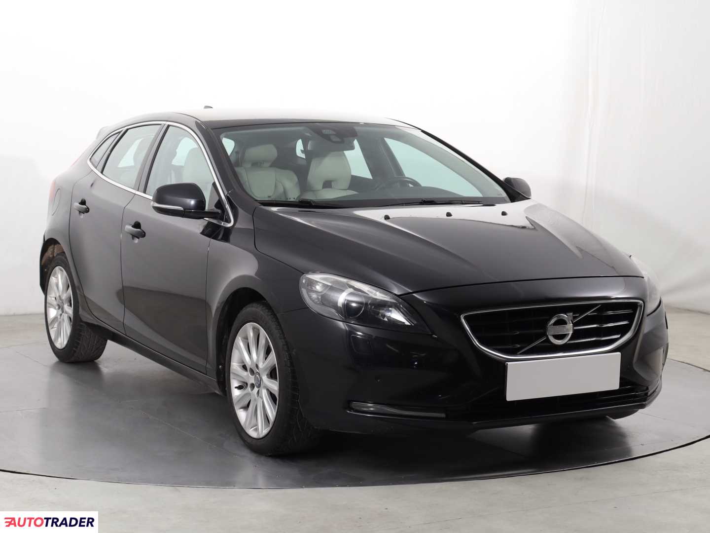 Volvo V40 2012 2.0 147 KM