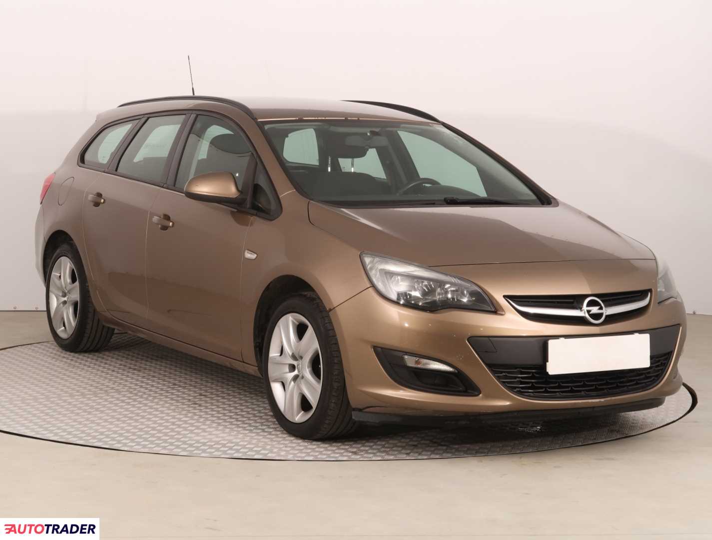 Opel Astra 2013 1.4 118 KM