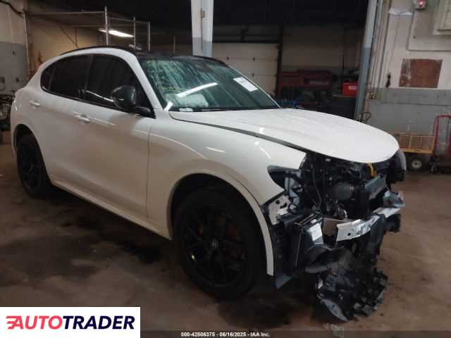 Alfa Romeo Stelvio 2021 2