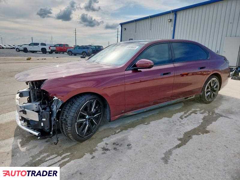 BMW 740 2023 3 BMW 740 2023 3