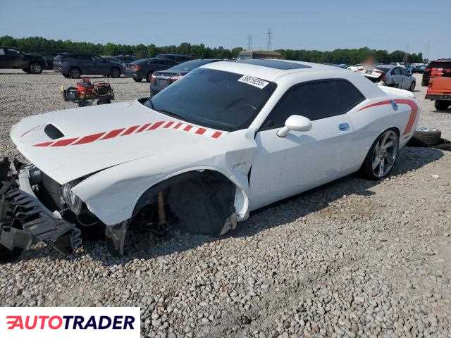 Dodge Challenger 2020 5