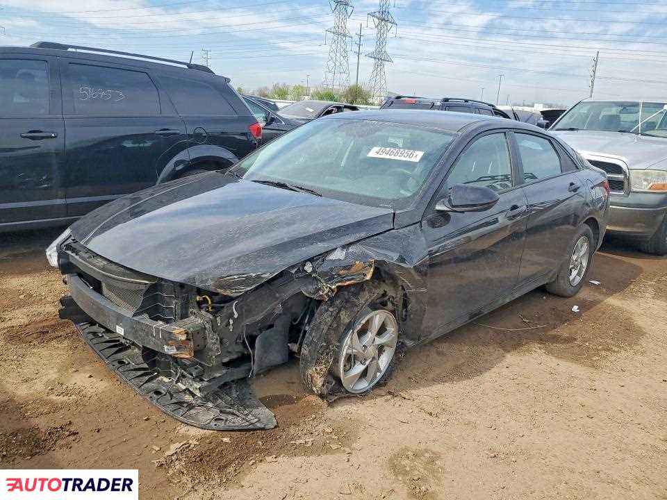 Hyundai Elantra 2023 2