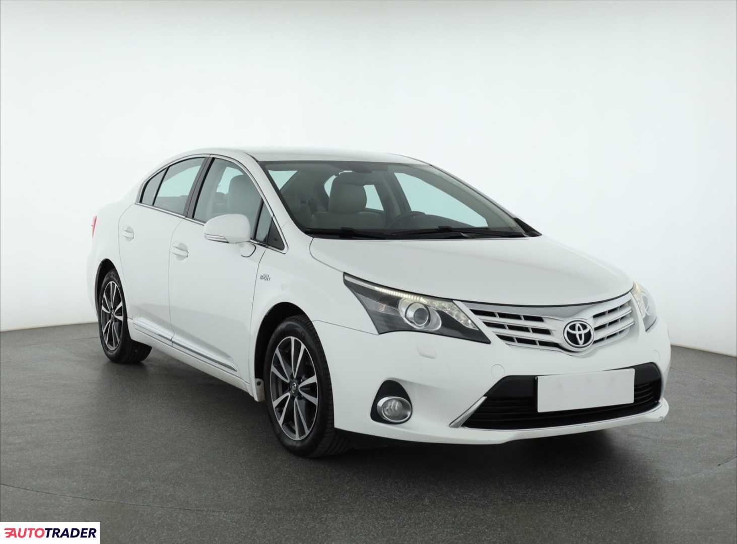 Toyota Avensis 2012 2.2 174 KM