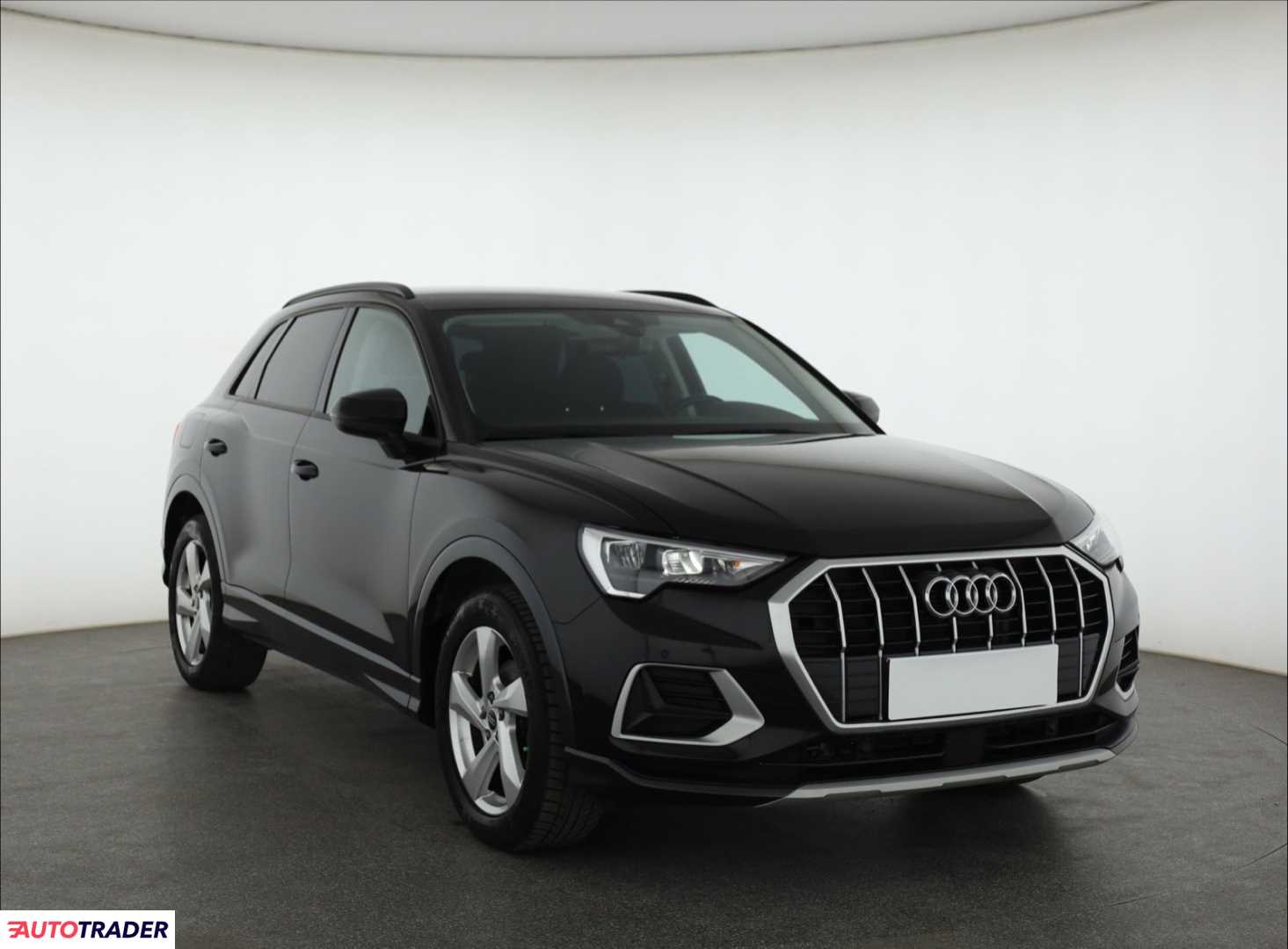 Audi Q3 2023 1.5 147 KM