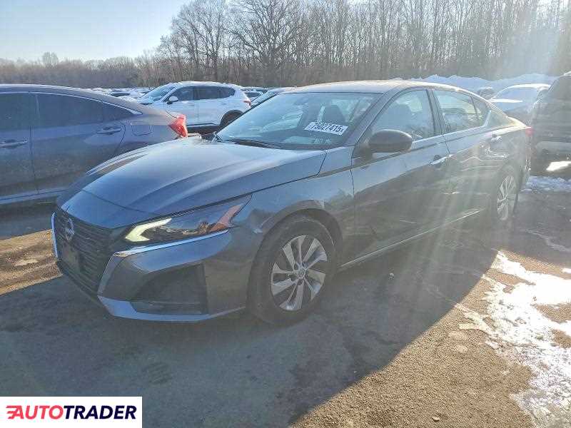 Nissan Altima 2024 2