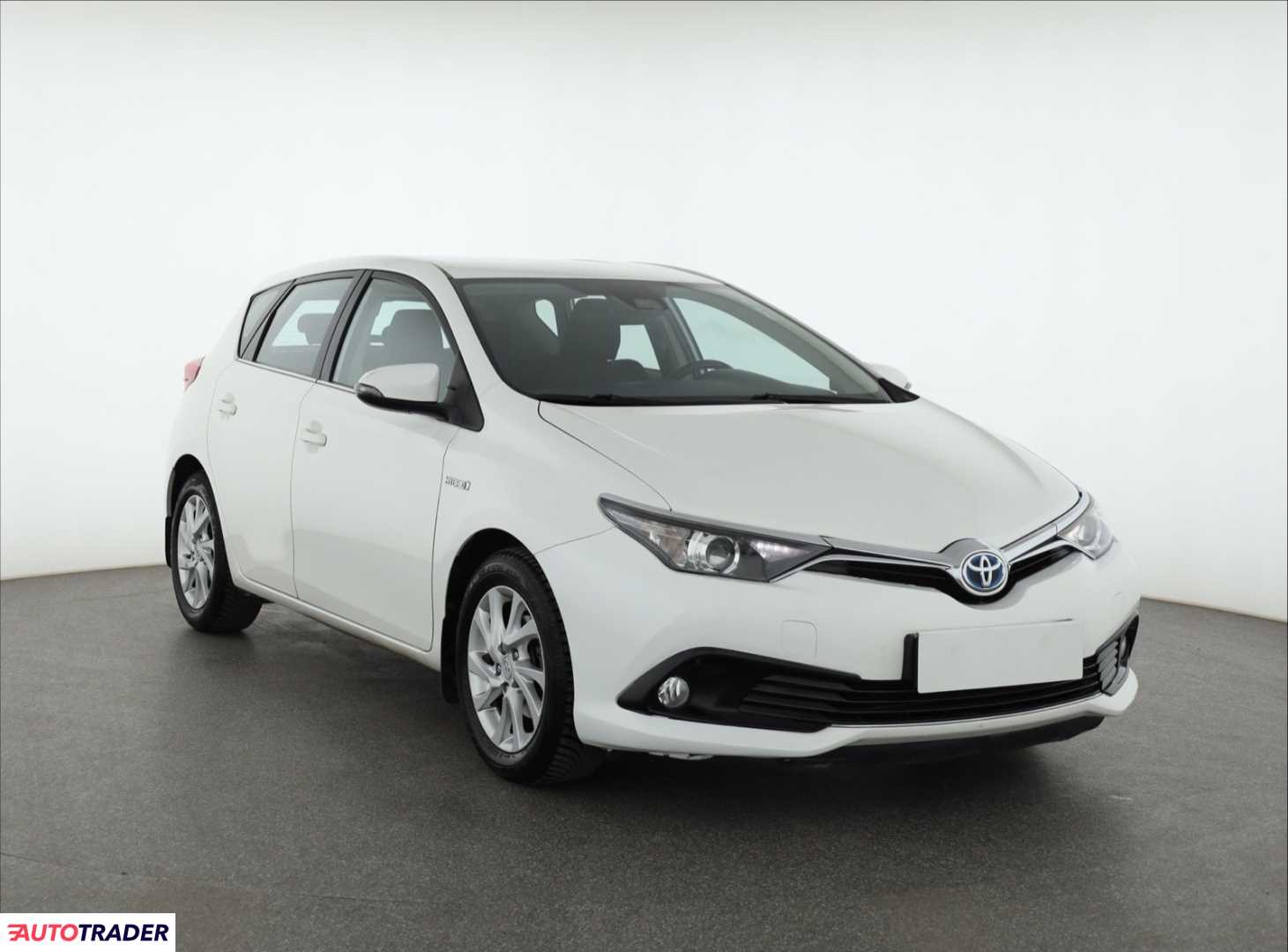 Toyota Auris 2017 1.8 134 KM Toyota Auris 2017 1.8 134 KM