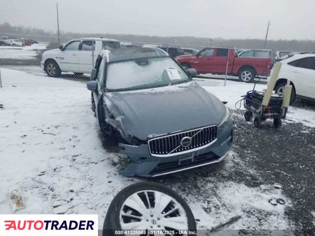 Volvo XC60 2022 2