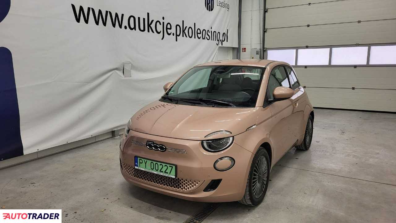 Fiat 500 elektryczny 118 KM 2022r. (Grójec)