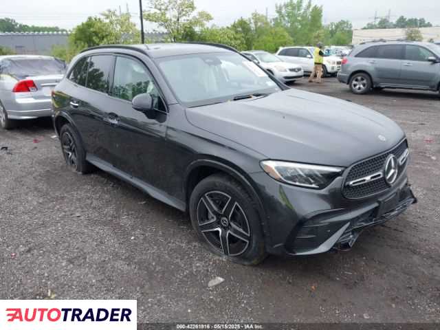 Mercedes 300 2024 2 Mercedes 300 2024 2
