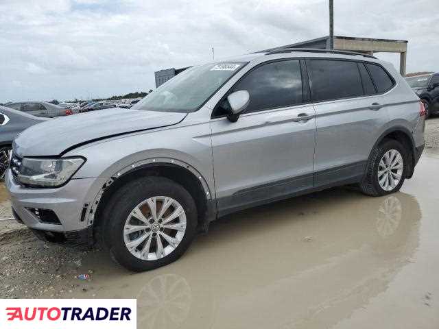 Volkswagen Tiguan 2.0 benzyna 2020r. (WEST PALM BEACH)