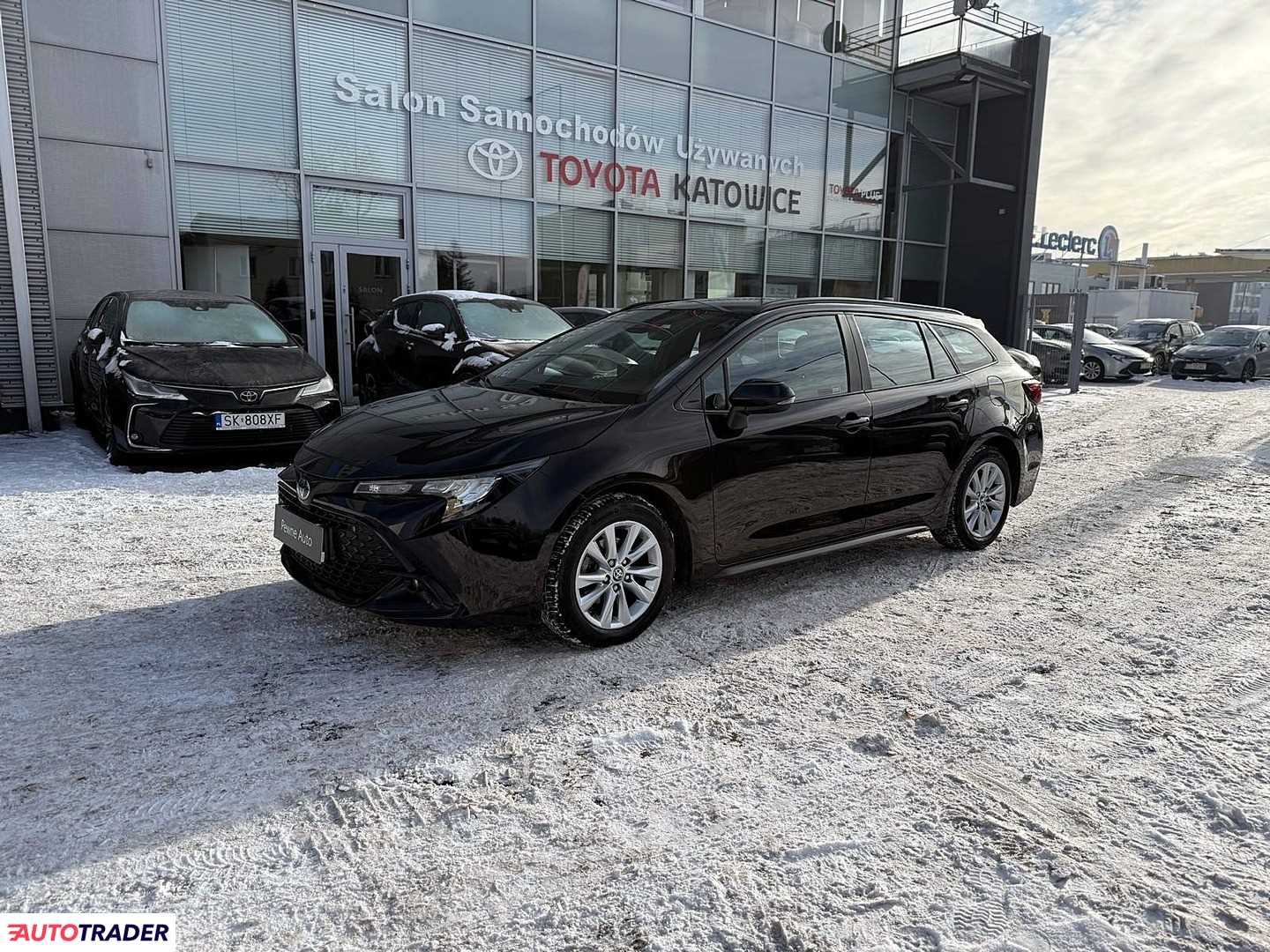 Toyota Corolla 2023 1.8 140 KM