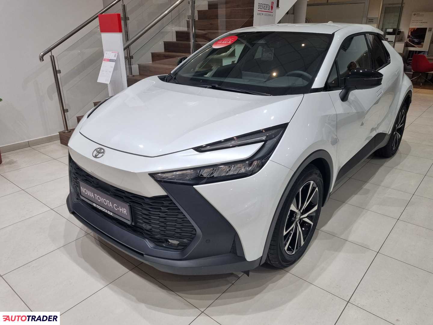 Toyota C-HR 2025 1.8 140 KM