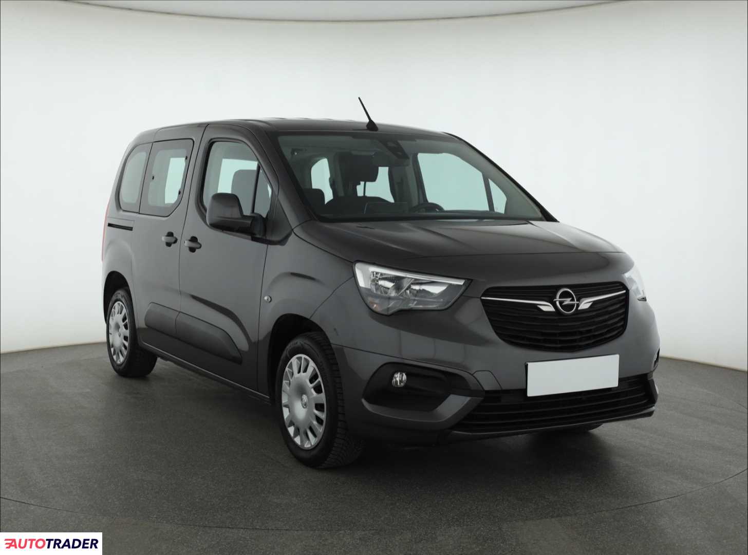 Opel Combo 2019 1.2 108 KM