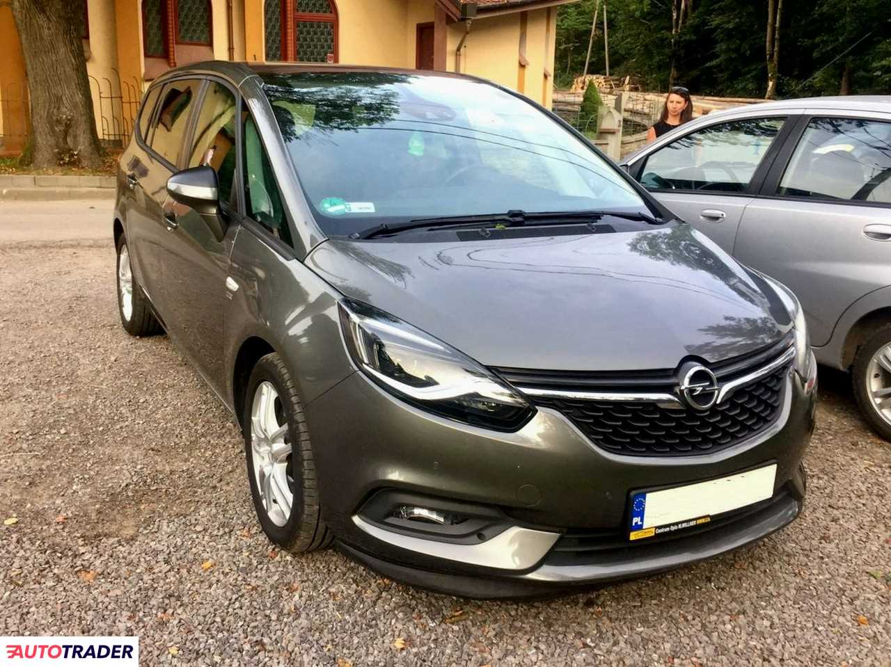 Opel Zafira 2019 1.6 170 KM