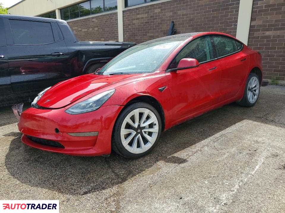 Tesla Model 3 2023