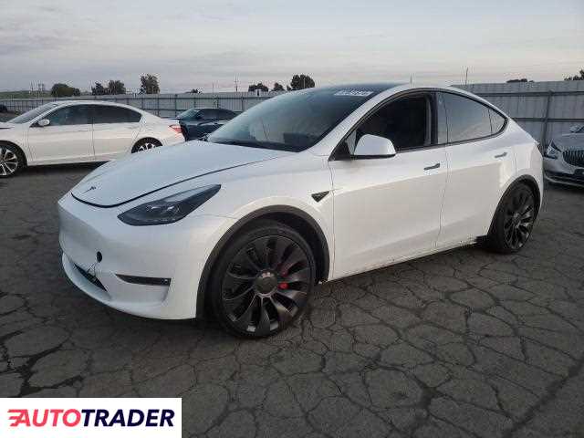 Tesla Model Y 2022 Tesla Model Y 2022