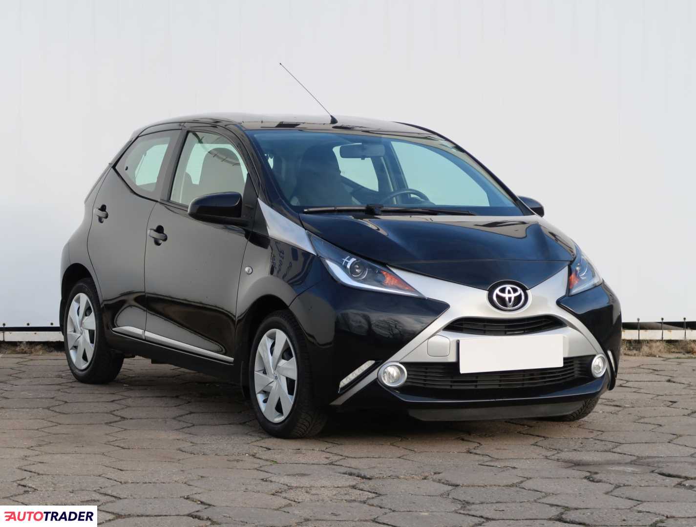 Toyota Aygo 2015 1.0 68 KM