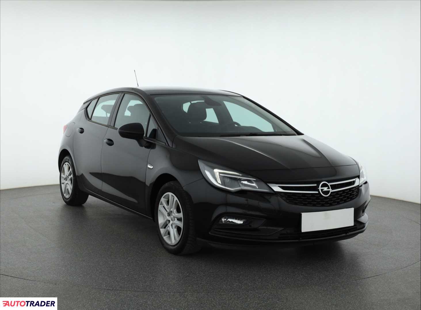 Opel Astra 2019 1.4 123 KM