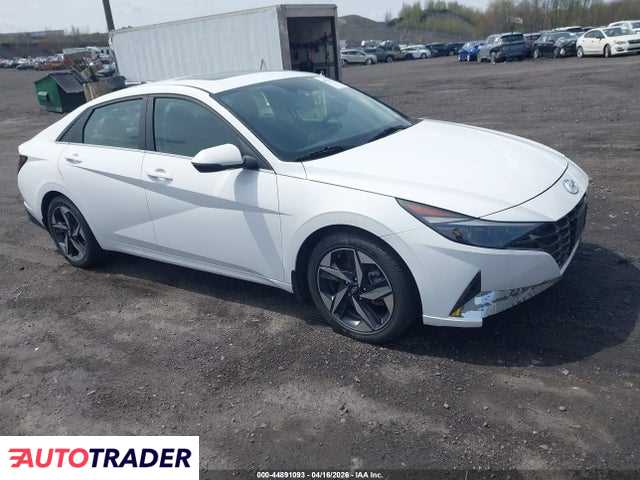 Hyundai Elantra 2022 1