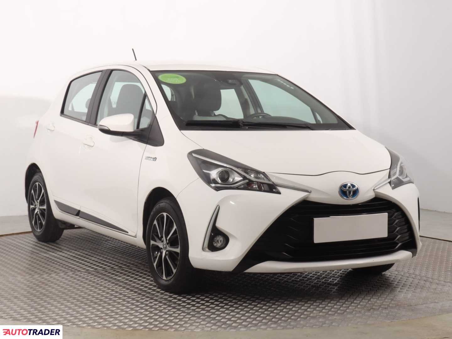 Toyota Yaris 2018 1.5 99 KM Toyota Yaris 2018 1.5 99 KM