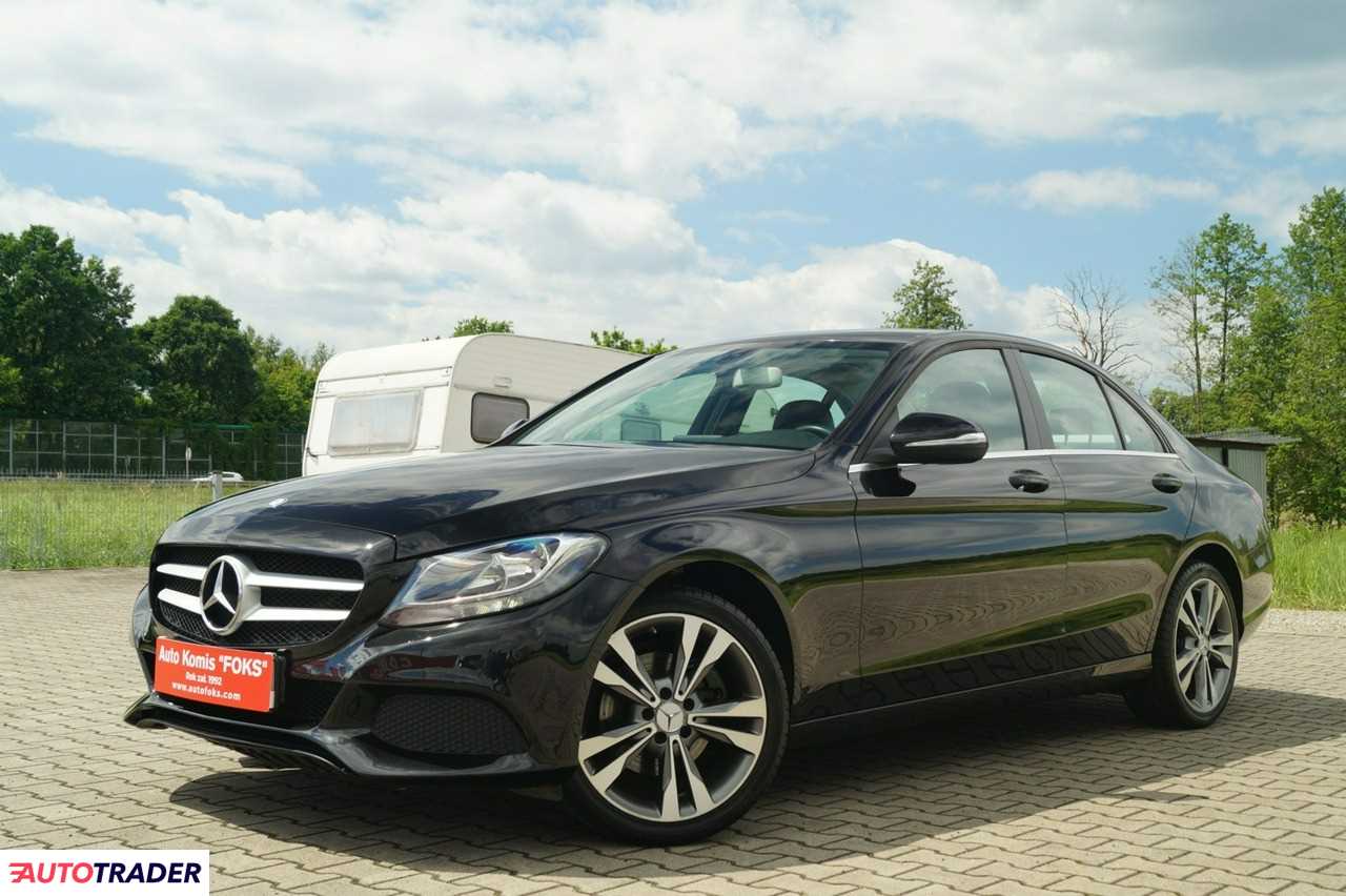 Mercedes C-klasa 2014 2.0 184 KM