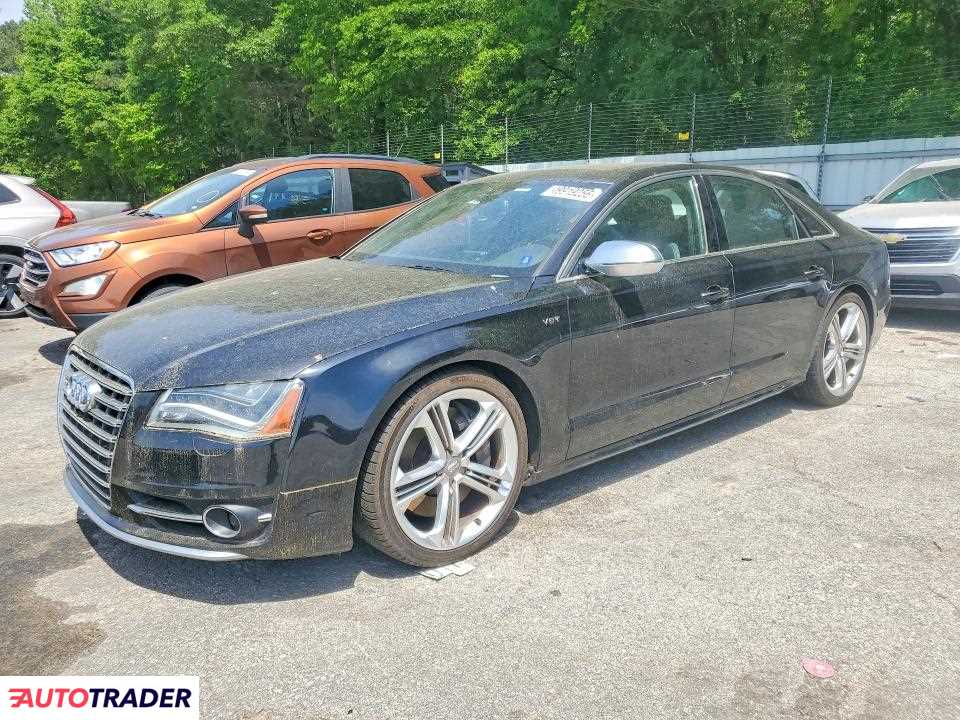 Audi S8 2020 4