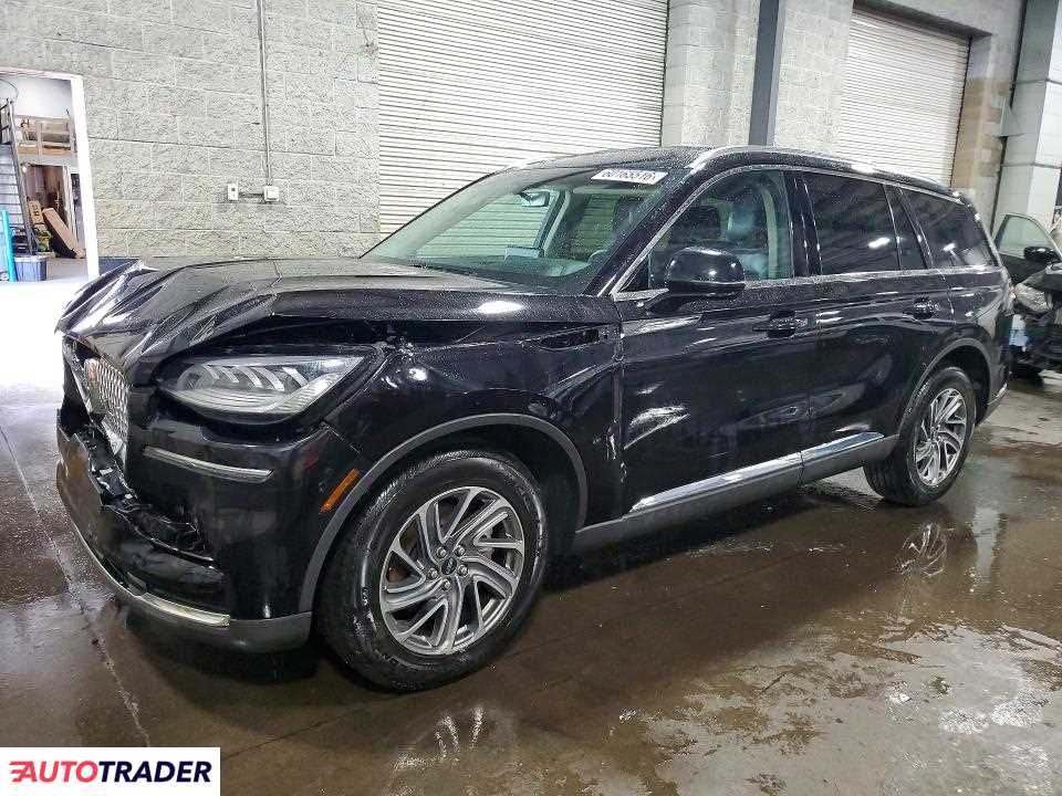 Lincoln Aviator 2023 3
