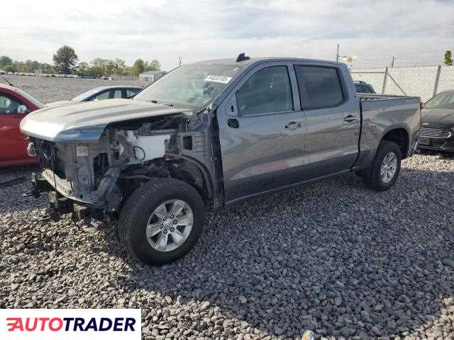 Chevrolet Silverado 2021 5