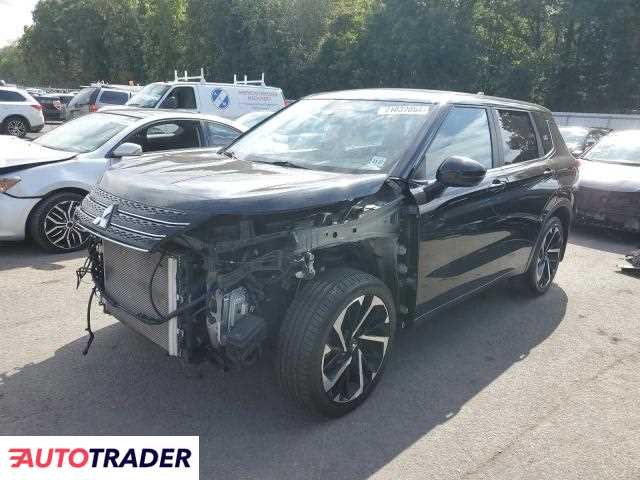 Mitsubishi Outlander 2.0 benzyna 2022r. (GLASSBORO)