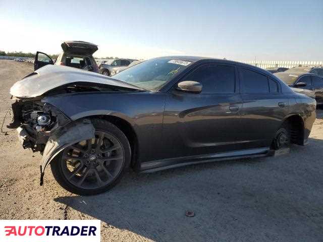 Dodge Charger 6.0 benzyna 2021r. (FRESNO)