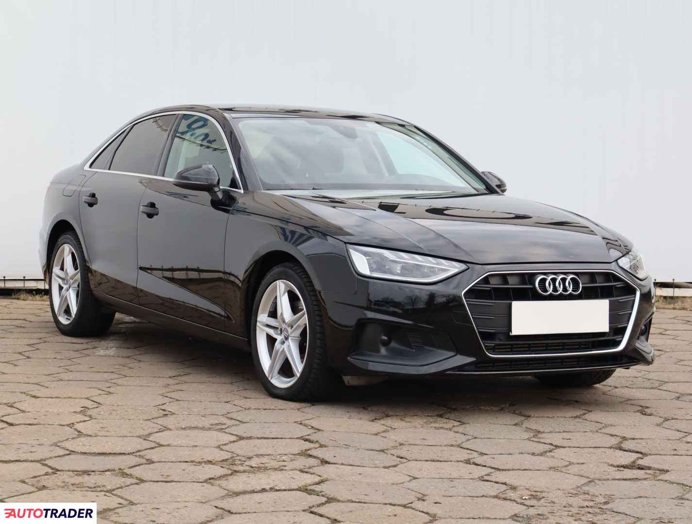 Audi A4 2020 2.0 147 KM