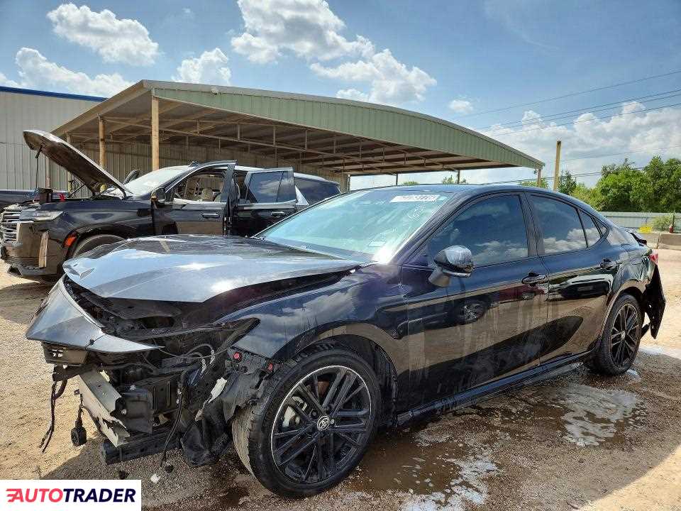 Toyota Camry 2025 2