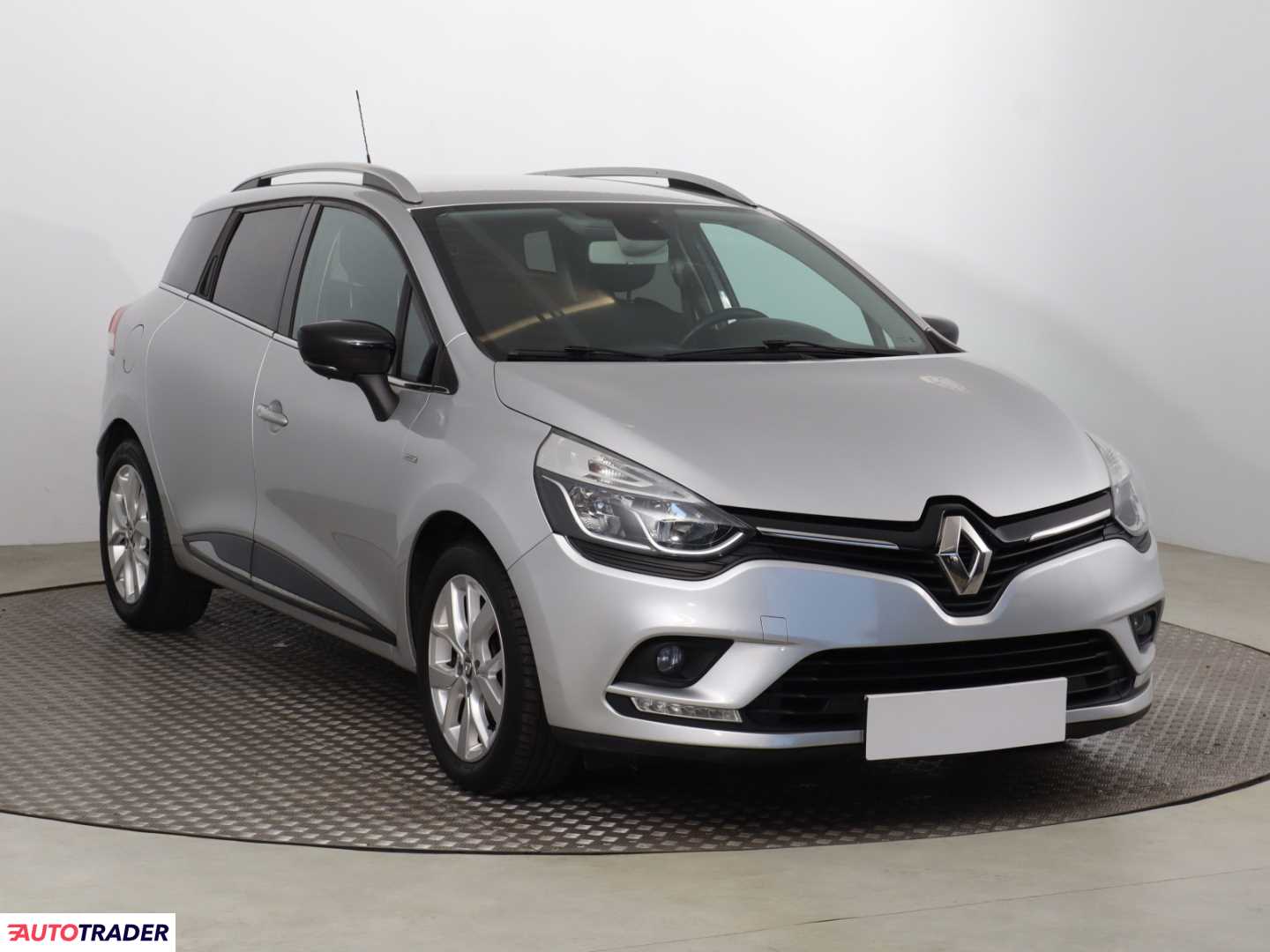 Renault Clio 2019 0.9 88 KM