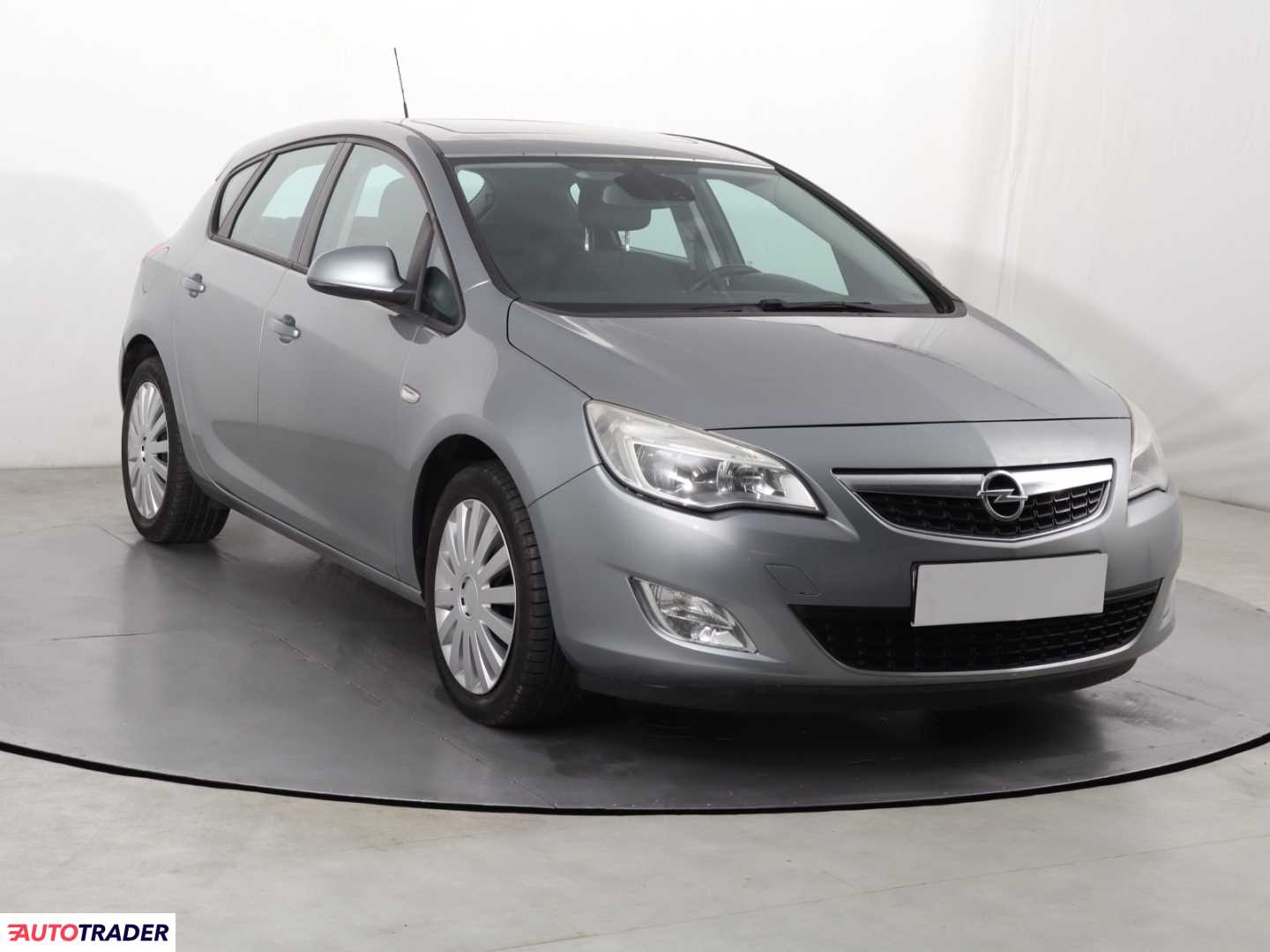 Opel Astra 2010 2.0 158 KM Opel Astra 2010 2.0 158 KM