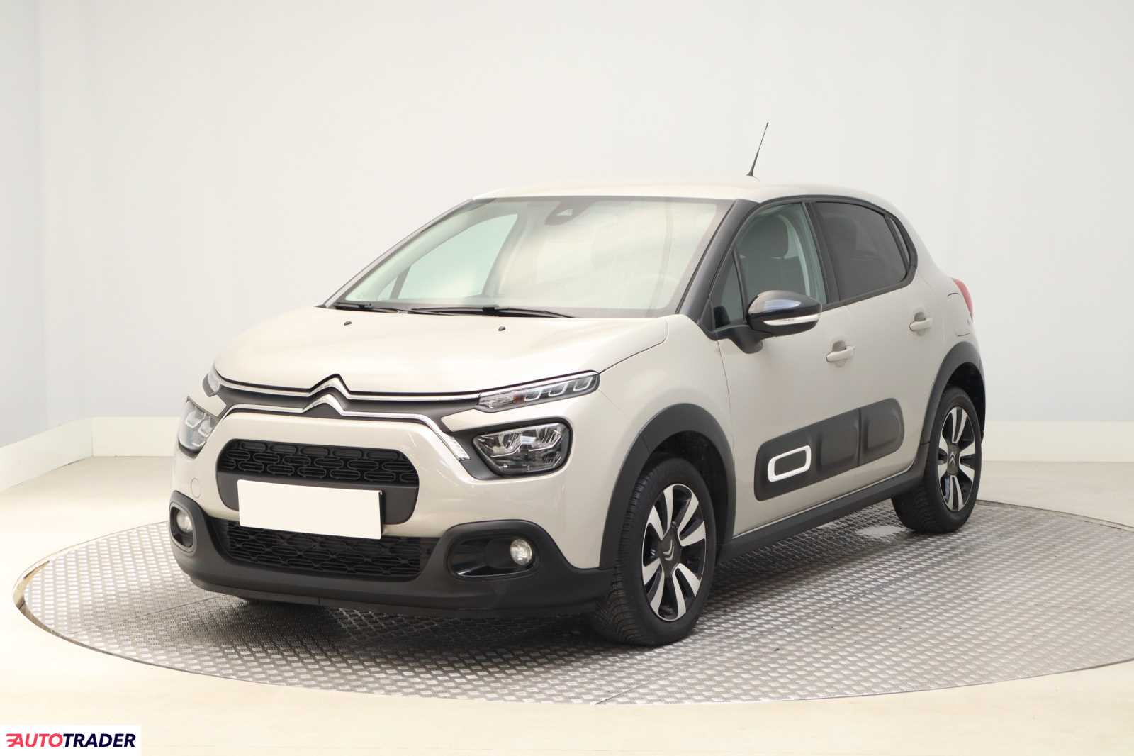 Citroen C3 2024 1.2 108 KM