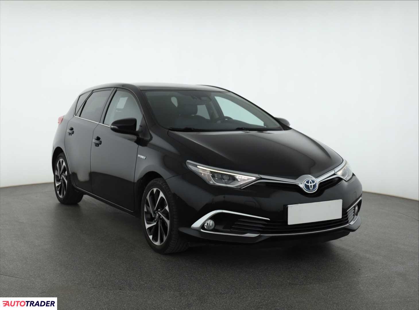 Toyota Auris 2016 1.8 134 KM Toyota Auris 2016 1.8 134 KM