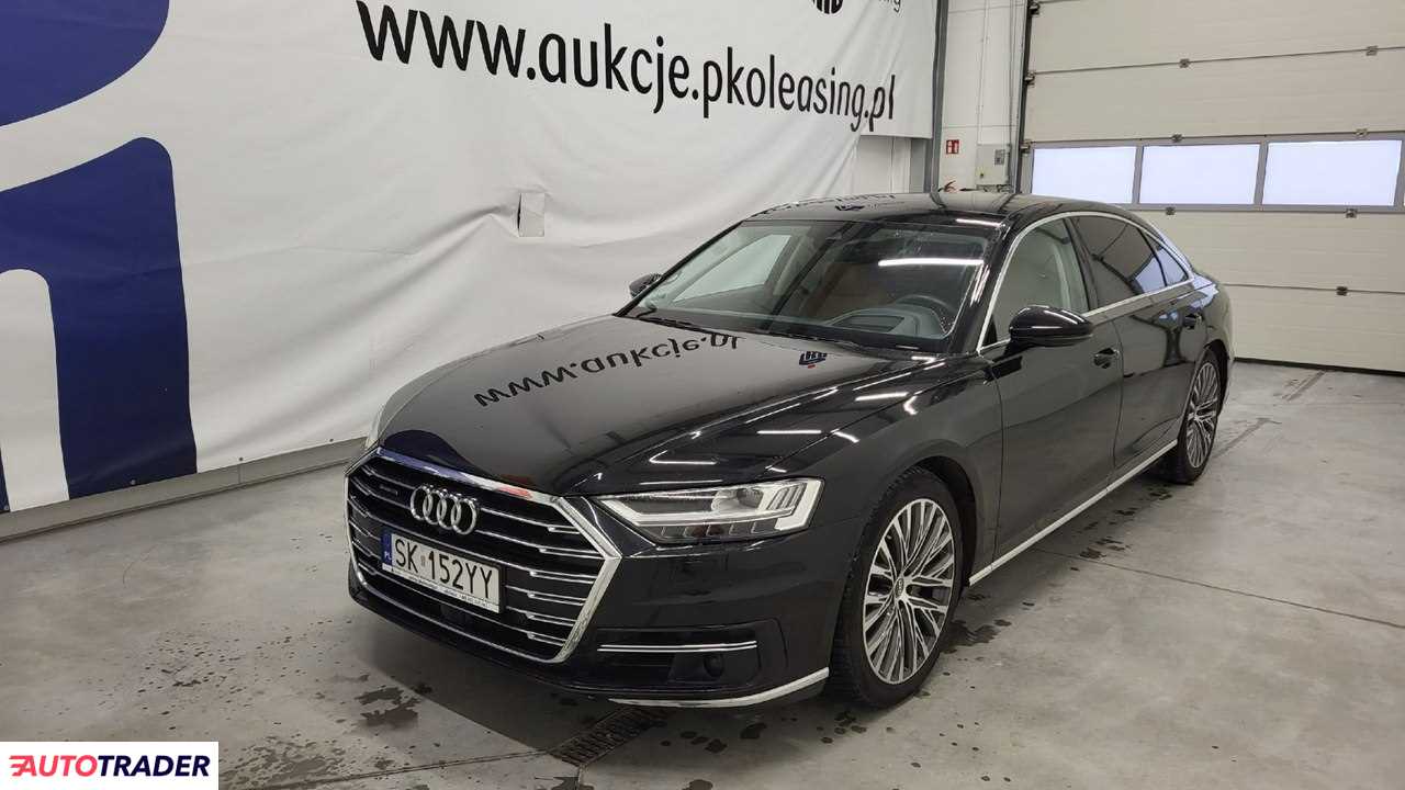 Audi A8 2019 3.0 286 KM